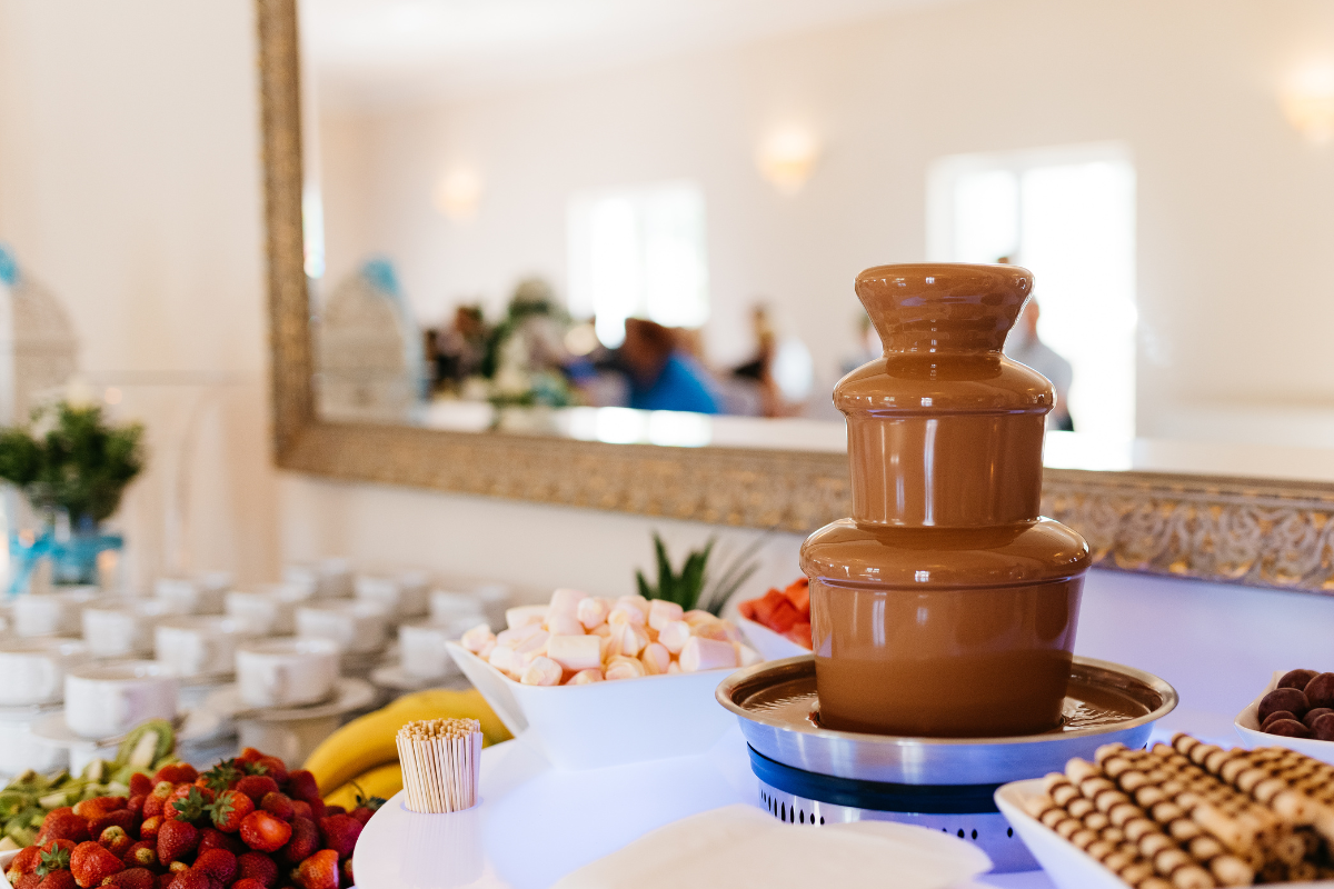 chocolate fountain with milk chocolate