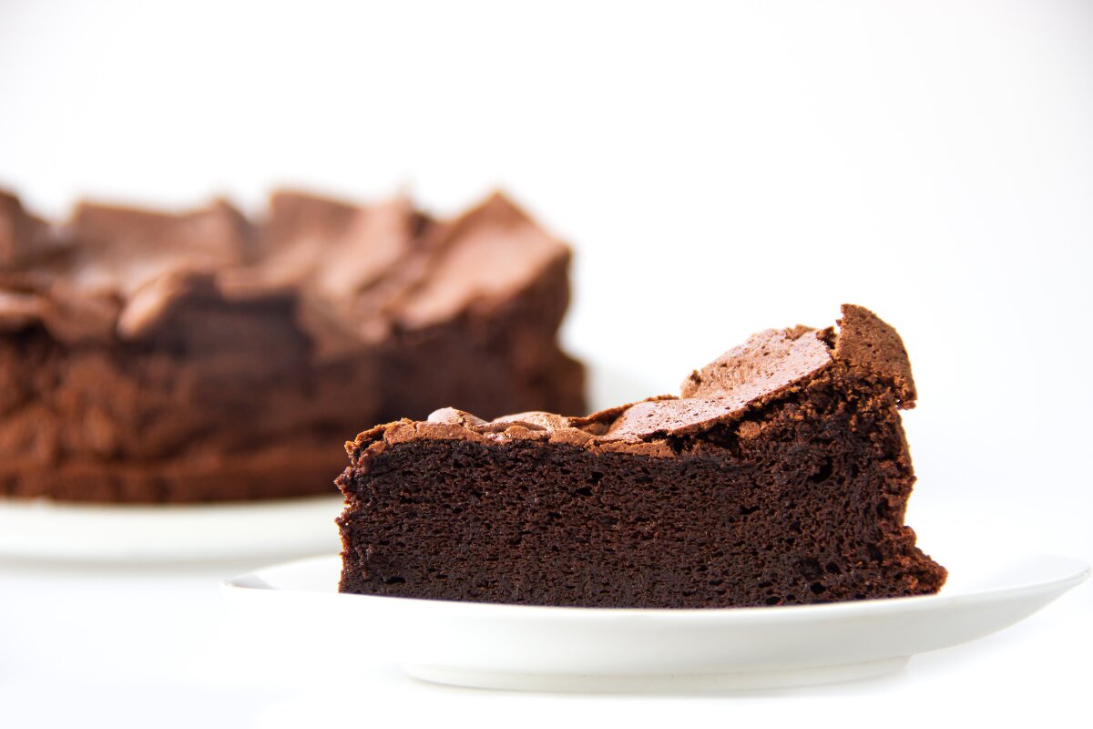 Flourless chocolate cake 