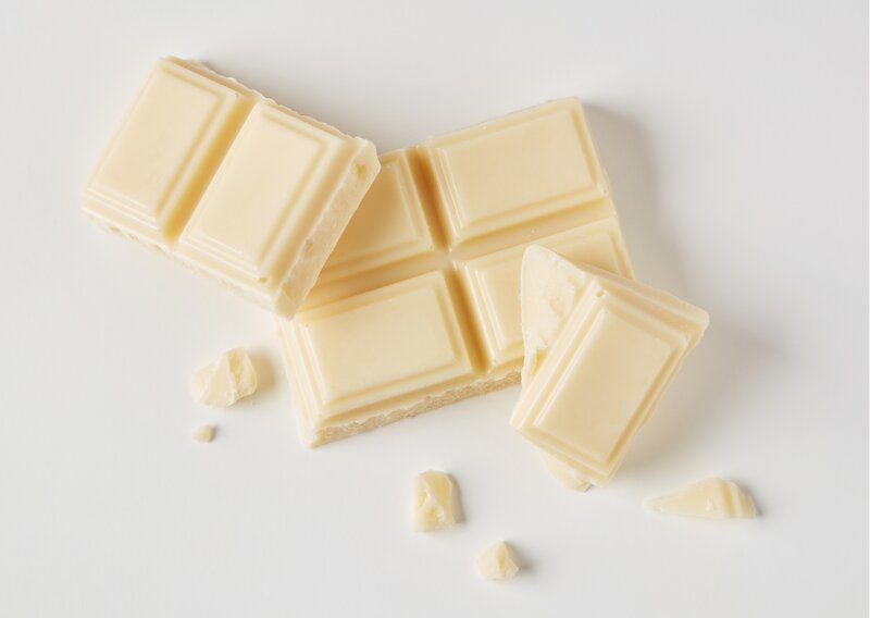 white chocolate with milk powder